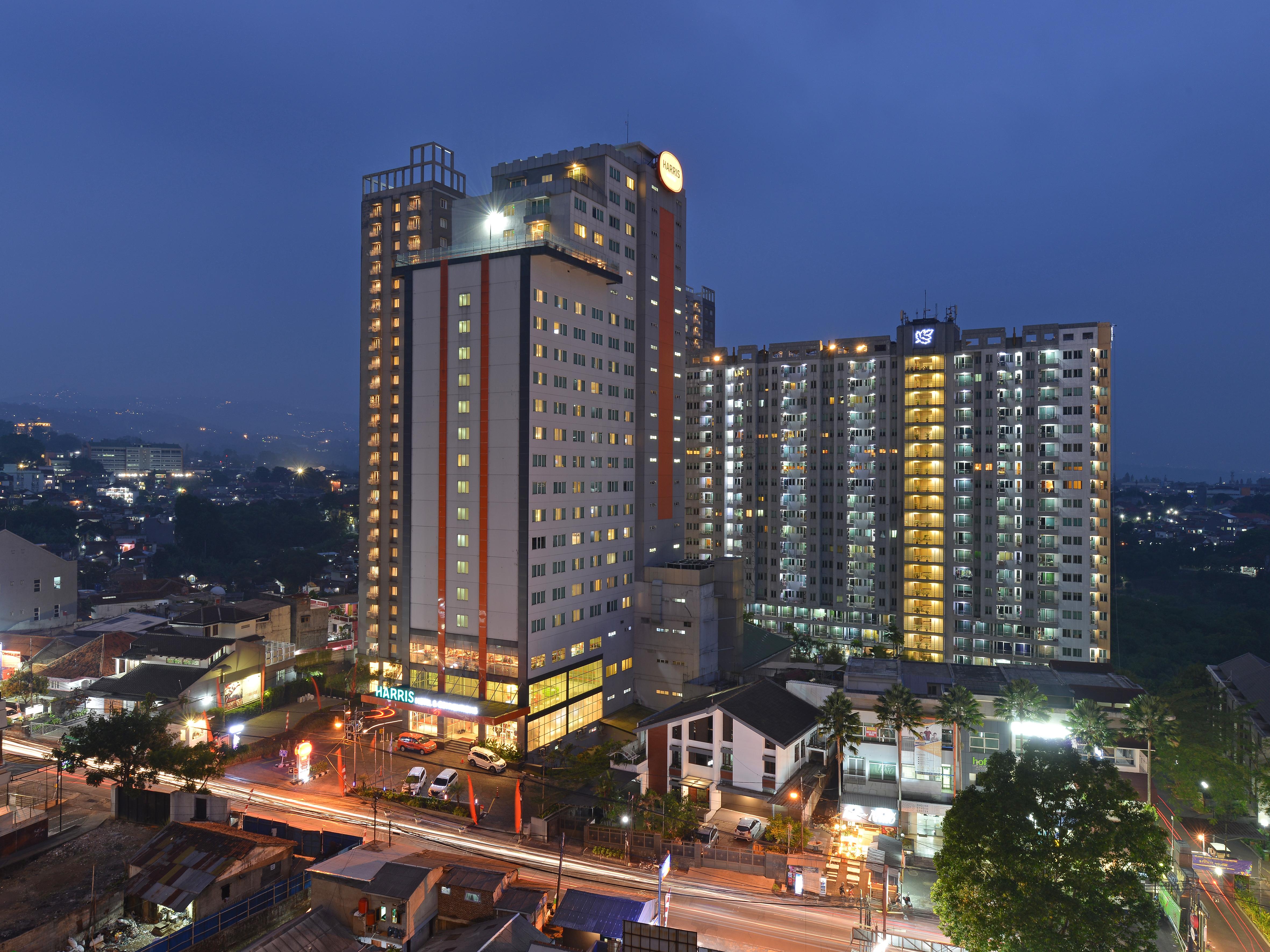 Harris Hotel & Conventions Ciumbuleuit - Bandung Eksteriør bilde