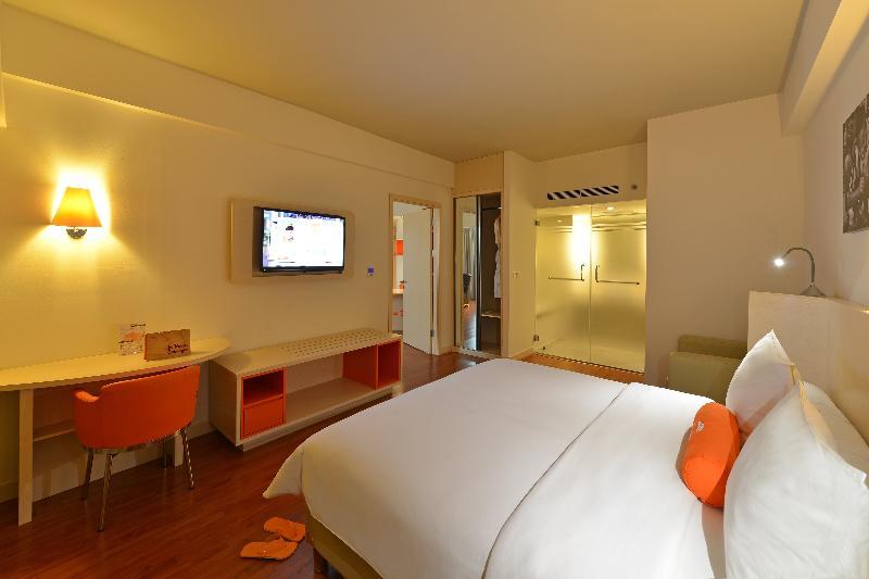 Harris Hotel & Conventions Ciumbuleuit Bandung Eksteriør bilde